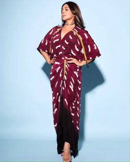 Shefali Shah feet photo 2
