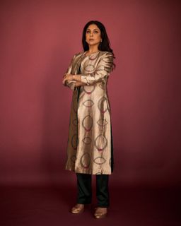 Shefali Shah feet photo 6