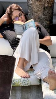 Shefali Shah feet photo 12