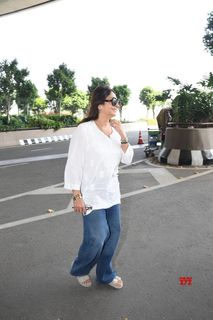 Shefali Shah feet photo 7