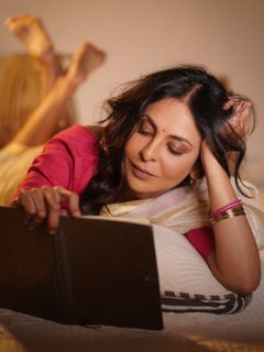 Shefali Shah feet photo 4