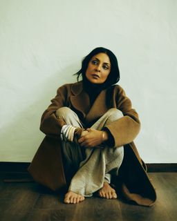 Shefali Shah feet photo 1