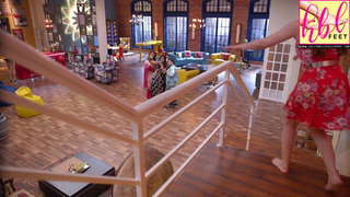 Shefali Zariwala feet photo thumbnail