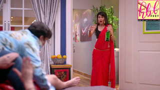 Shefali Zariwala feet photo thumbnail