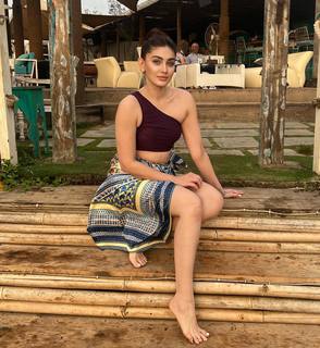 Shefali Zariwala feet photo thumbnail