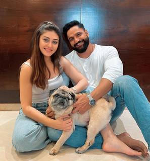 Shefali Zariwala feet photo thumbnail