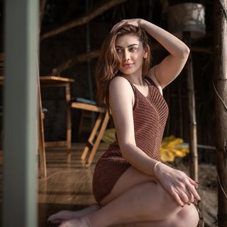 Shefali Zariwala feet photo thumbnail