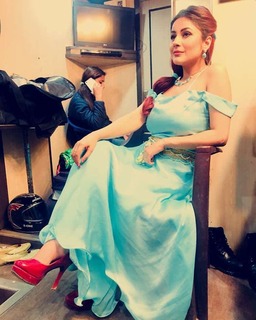 Shehnaaz Gill feet photo 19