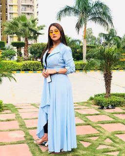 Shehnaaz Gill feet photo 16