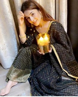Shehnaaz Gill feet photo 5