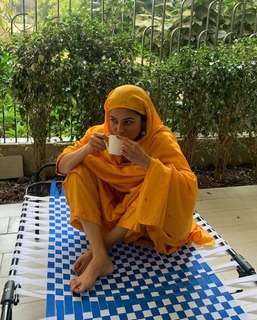 Shehnaaz Gill feet photo 17