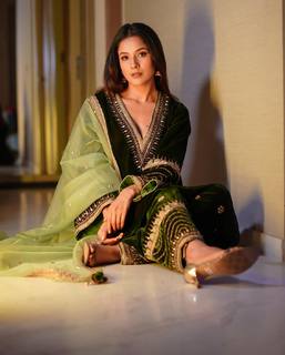 Shehnaaz Gill feet photo 19