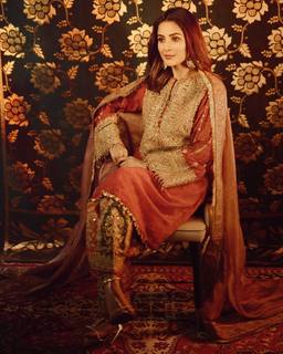 Shehnaaz Gill feet photo 1