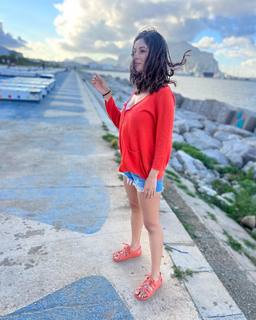 Shehnaaz Gill feet photo 7