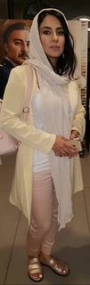 Sheida Yousefi feet photo 16