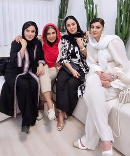 Sheida Yousefi feet photo 1