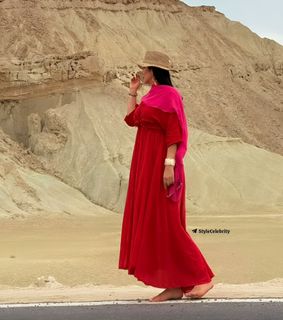 Sheida Yousefi feet photo 15