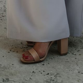 Sheida Yousefi feet photo 2