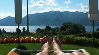 Sheila Capriolo feet photo thumbnail