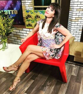 Sheila Capriolo feet photo thumbnail