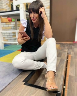 Sheila Capriolo feet photo thumbnail