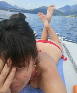 Sheila Capriolo feet photo thumbnail