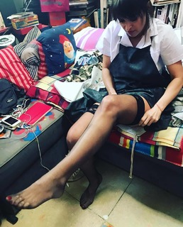 Sheila Capriolo feet photo thumbnail