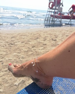 Sheila Capriolo feet photo thumbnail