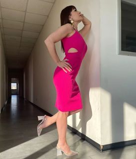 Sheila Capriolo feet photo thumbnail