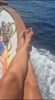 Sheila Capriolo feet photo thumbnail