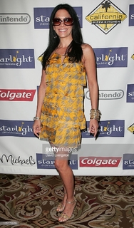 Sheila E. feet photo 20