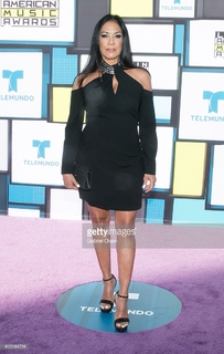 Sheila E. feet photo 10