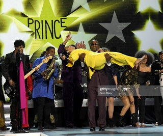 Sheila E. feet photo 8