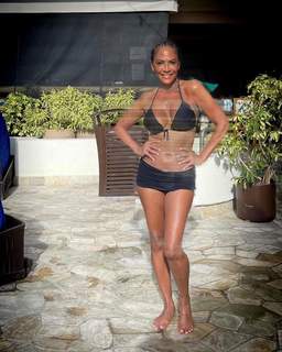 Sheila E. feet photo 11