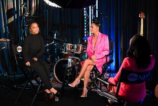 Sheila E. feet photo 14