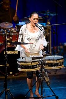 Sheila E. feet photo 4