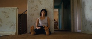Sheila Vand feet photo 10