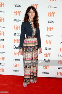 Sheila Vand feet photo 6