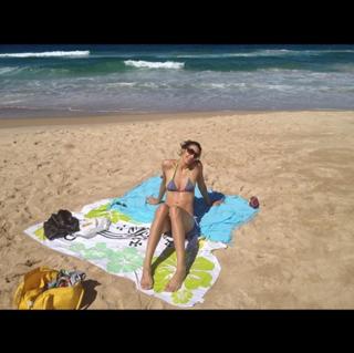 Sheilla Castro feet photo thumbnail