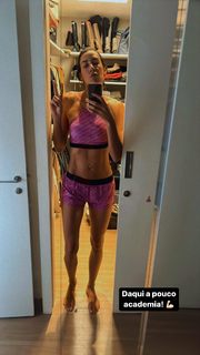 Sheilla Castro feet photo thumbnail