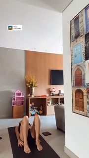 Sheilla Castro feet photo thumbnail