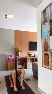 Sheilla Castro feet photo thumbnail