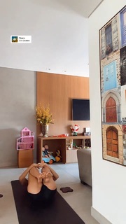 Sheilla Castro feet photo thumbnail