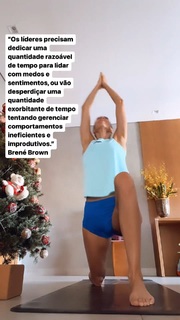 Sheilla Castro feet photo thumbnail