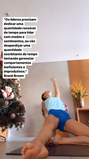 Sheilla Castro feet photo thumbnail