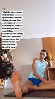 Sheilla Castro feet photo thumbnail