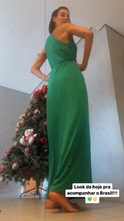 Sheilla Castro feet photo thumbnail