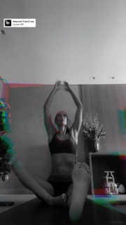 Sheilla Castro feet photo thumbnail