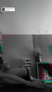 Sheilla Castro feet photo thumbnail