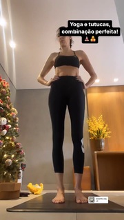 Sheilla Castro feet photo thumbnail